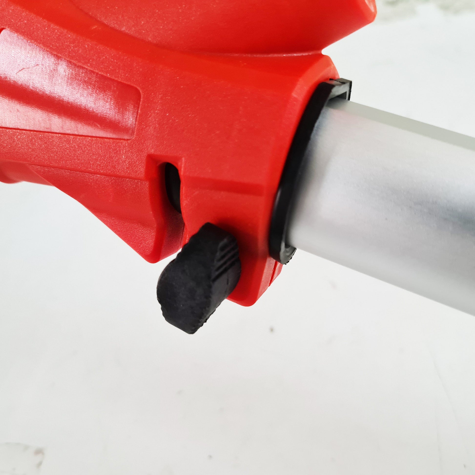 PROFESIONALNA ŽIRAFA ZA ZIDOVE 2850W